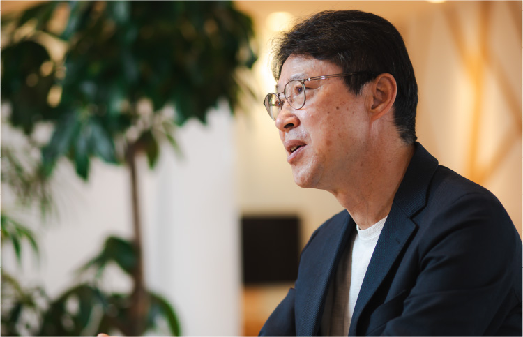 代表取締役社長　植田俊