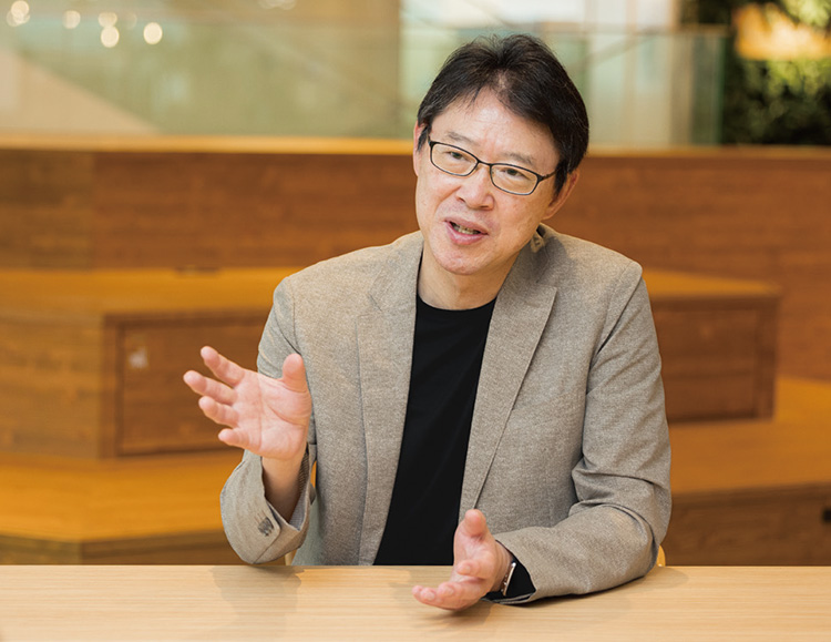 代表取締役社長　植田俊