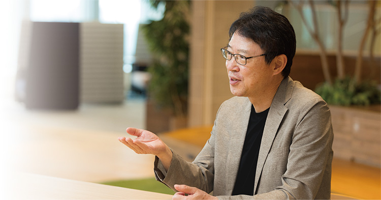 代表取締役社長　植田俊